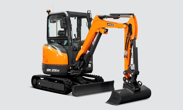 Mini-escavadora DX25Z-7